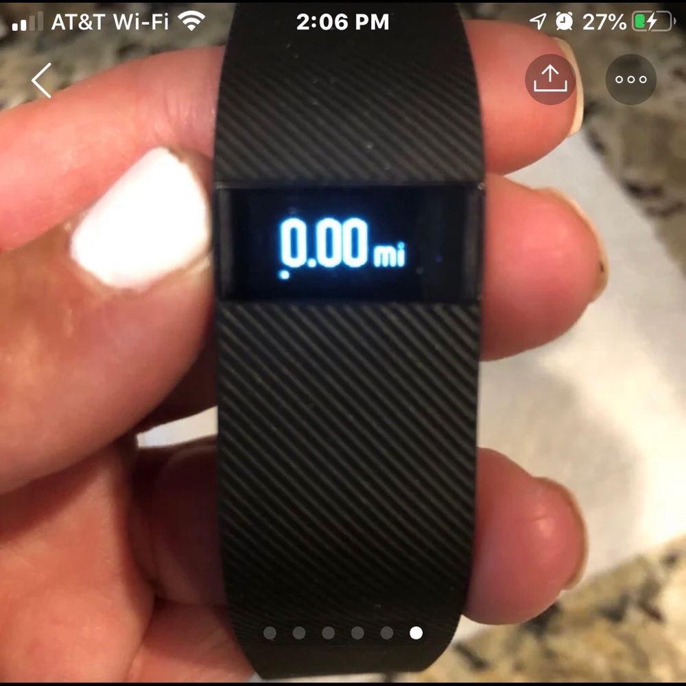 Fit bit - Picture 6 of 6